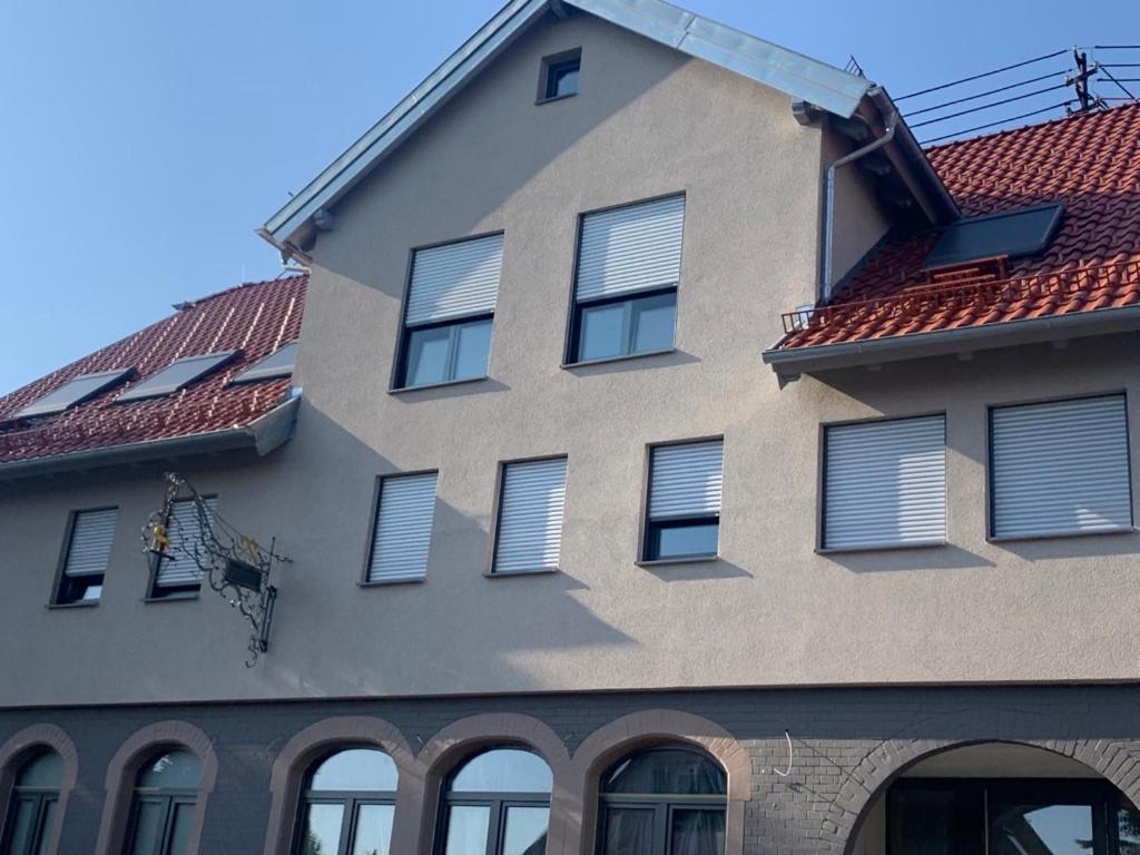 Gaestehaus Hirsch 93 Straubenhardt Экстерьер фото