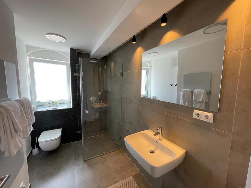 Gaestehaus Hirsch 93 Straubenhardt Экстерьер фото