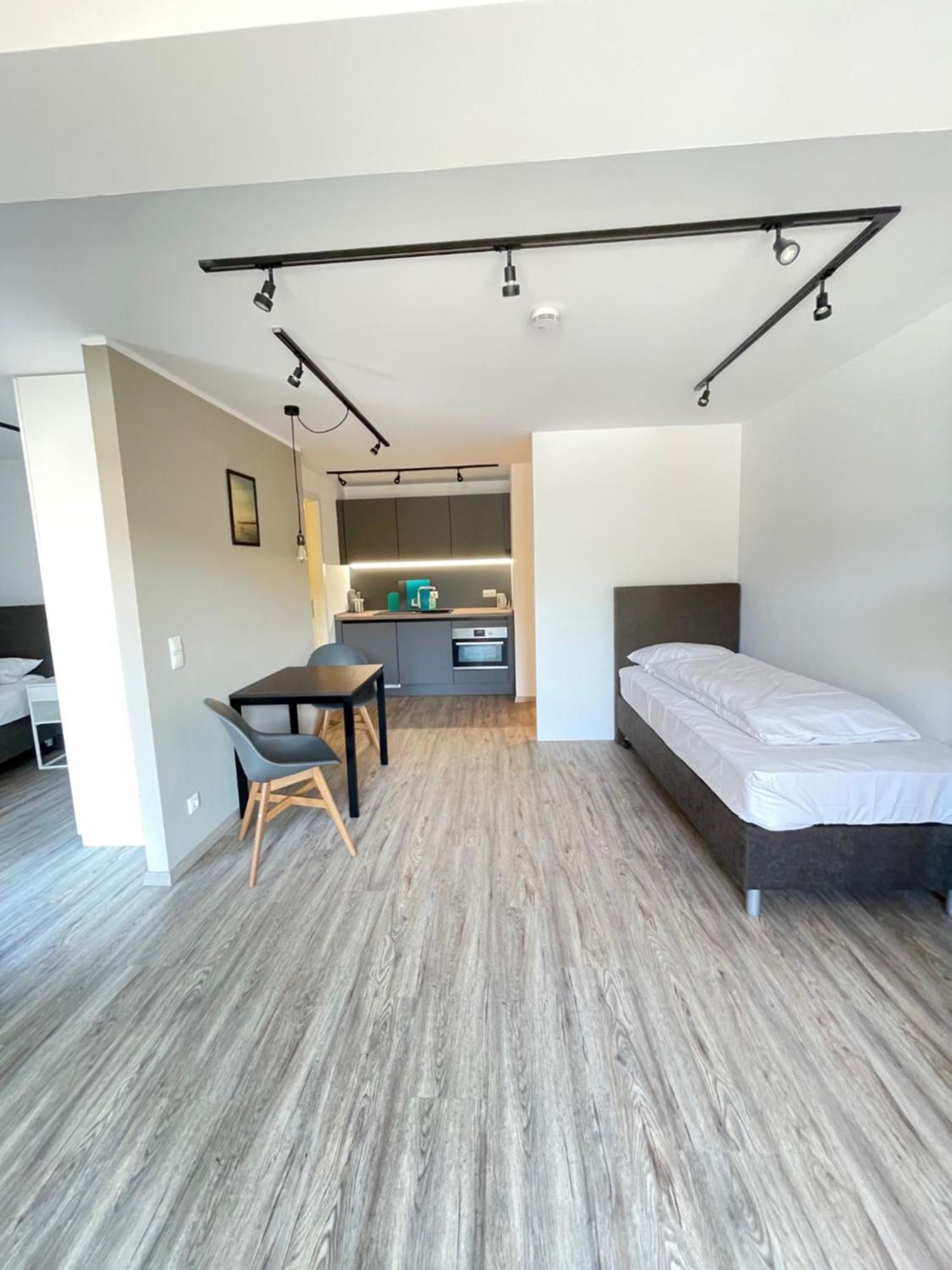 Gaestehaus Hirsch 93 Straubenhardt Экстерьер фото